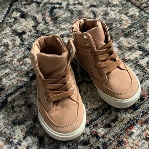 Toddler Boys Tan High Top Boots - size 6T - Old Navy